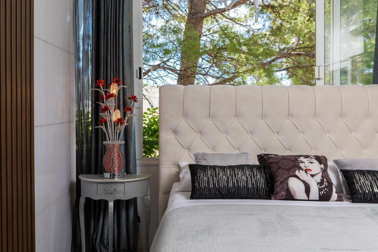 Beachfront Apartment Romilda Makarska Exterior foto