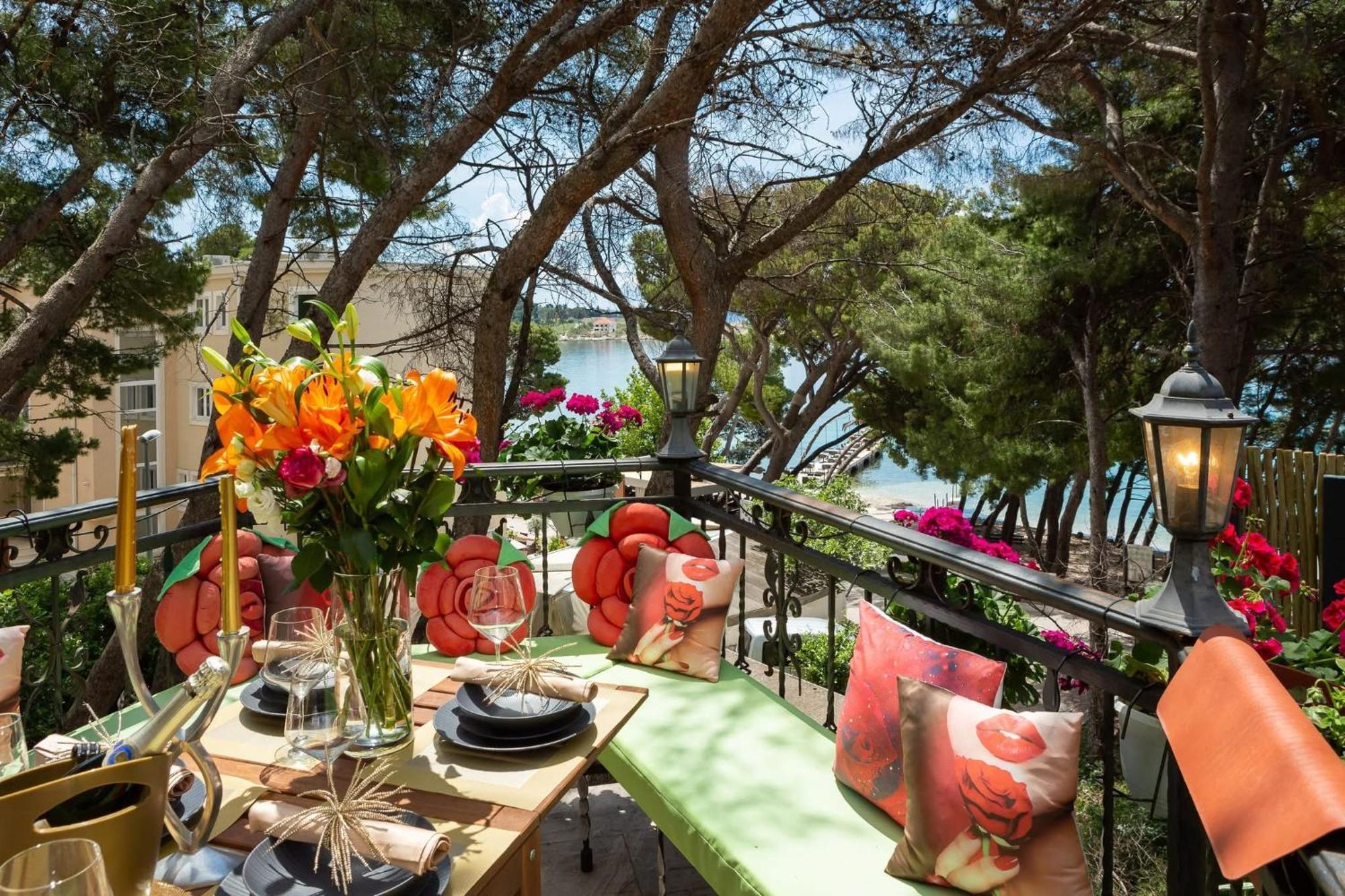 Beachfront Apartment Romilda Makarska Exterior foto